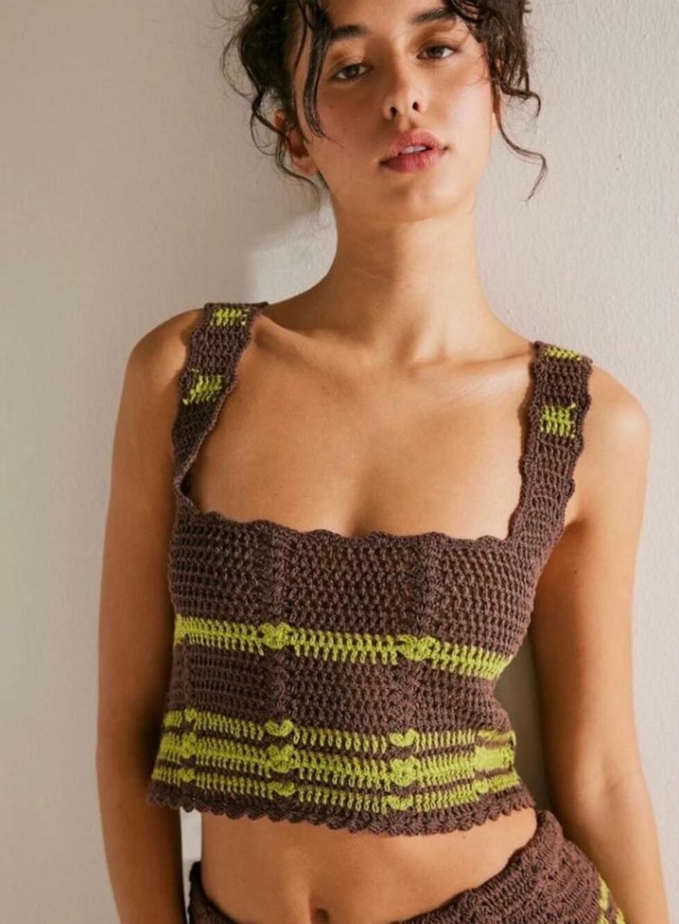 FREE PEOPLE Beach Cover up
DONNI Sweater tank